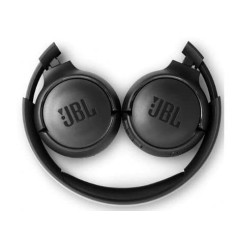 Headphones JBL Tune 500BT in black color.