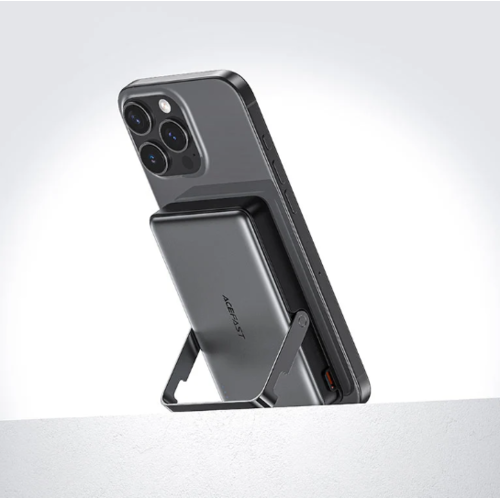 Портативный магнитный аккумулятор M17 с быстрой беспроводной зарядкой 22,5 Вт 10000 мАч  — черный