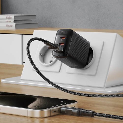 Быстрое сетевое зарядное устройство A108 PD67W (2xUSB-C + USB-A) – с европейской вилкой (EU), черное