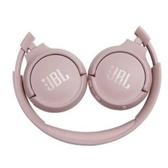 Headphones JBL Tune 500BT in pink color.