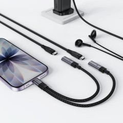 Адаптер J14 с USB-C на USB-C