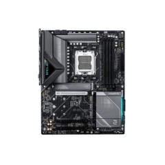 לוח אם GIGABYTE X870E EAGLE X3D WIFI7