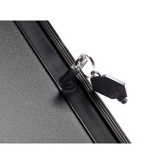 מארז SilverStone DS380 8-Bay Mini ITX NAS בצבע שחור