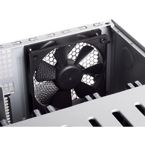 מארז SilverStone DS380 8-Bay Mini ITX NAS בצבע שחור