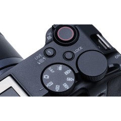 מצלמה דיגיטלית ללא מראה Canon EOS R50 V (גוף בלבד) — שחור