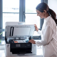 Беспроводное струйное МФУ Brother MFC-J5340DW 4-в-1 с автоматической двусторонней печатью, ADF и факсом — белый