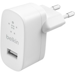 מטען קיר Belkin BoostCharge USB-A בהספק 12W (לבן)
