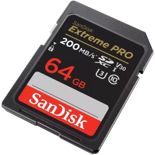 SanDisk Extreme PRO SDXC UHS-I U3 V30 memory card with a capacity of 64GB