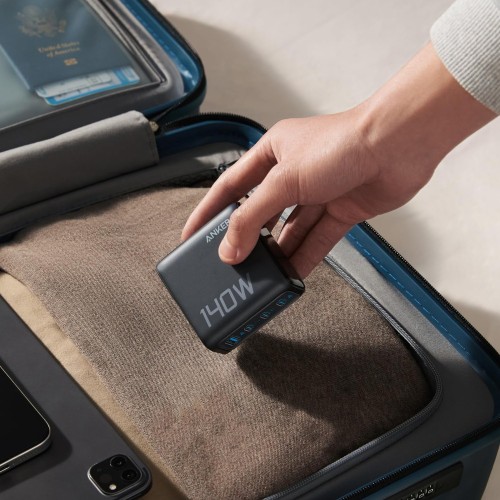 Wall charger Anker Prime 140W (3×USB-C + USB-A) with display — black/gray.