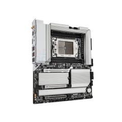 לוח אם GIGABYTE TRX50 AERO D