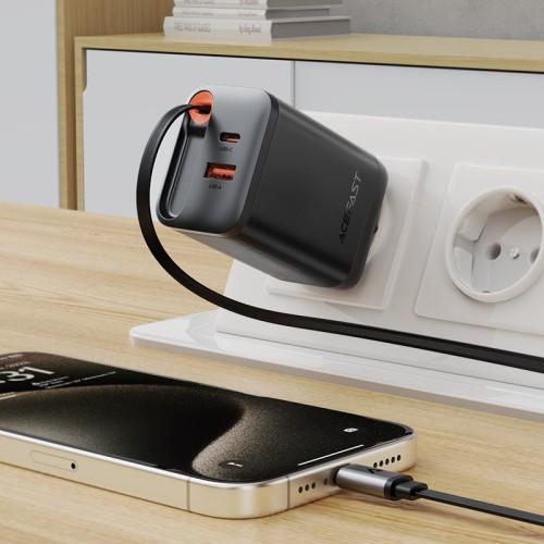 Быстрое сетевое зарядное устройство A111 PD67W (USB-A + USB-C + USB-C кабель)