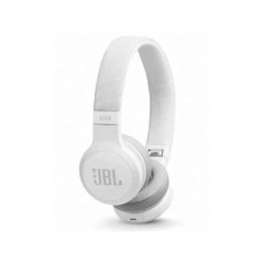 Headphones JBL Live 400BT in white color.