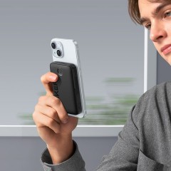 סוללת גיבוי מגנטית Anker PowerCore 322 MagGo 5000mAh