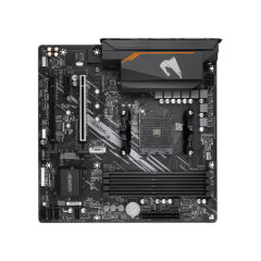 לוח אם GIGABYTE B550M AORUS ELITE