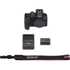 מצלמה דיגיטלית ללא מראה Canon EOS R7 (גוף בלבד) — שחור