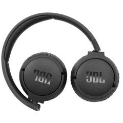 Headphones JBL Tune 660BTNC in black color.
