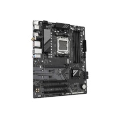 לוח אם GIGABYTE B650 UD AX