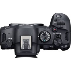 מצלמה דיגיטלית ללא מראה Canon EOS R6 Mark II + עדשת RF 24-105mm F4L IS USM — שחור