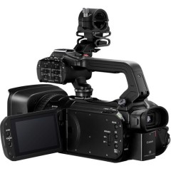 מצלמת וידאו Canon XA75 — שחור