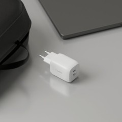 מטען קיר Belkin BoostCharge Pro GaN עם 2 יציאות USB-C בהספק 65W (לבן)