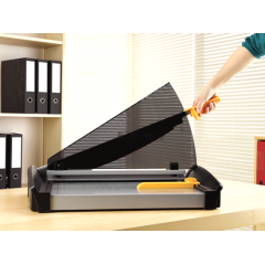גליוטינה לחיתוך נייר Fellowes Plasma A3 Guillotine DGL5411101