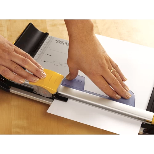 Резак для бумаги Fellowes PROTON A4 ROTARY PAPER TRIMMER DGS5410201.